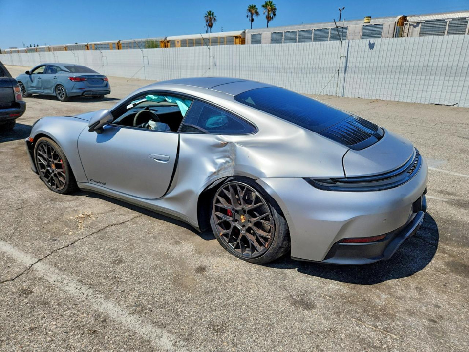 Porsche 911 2025 — Copart