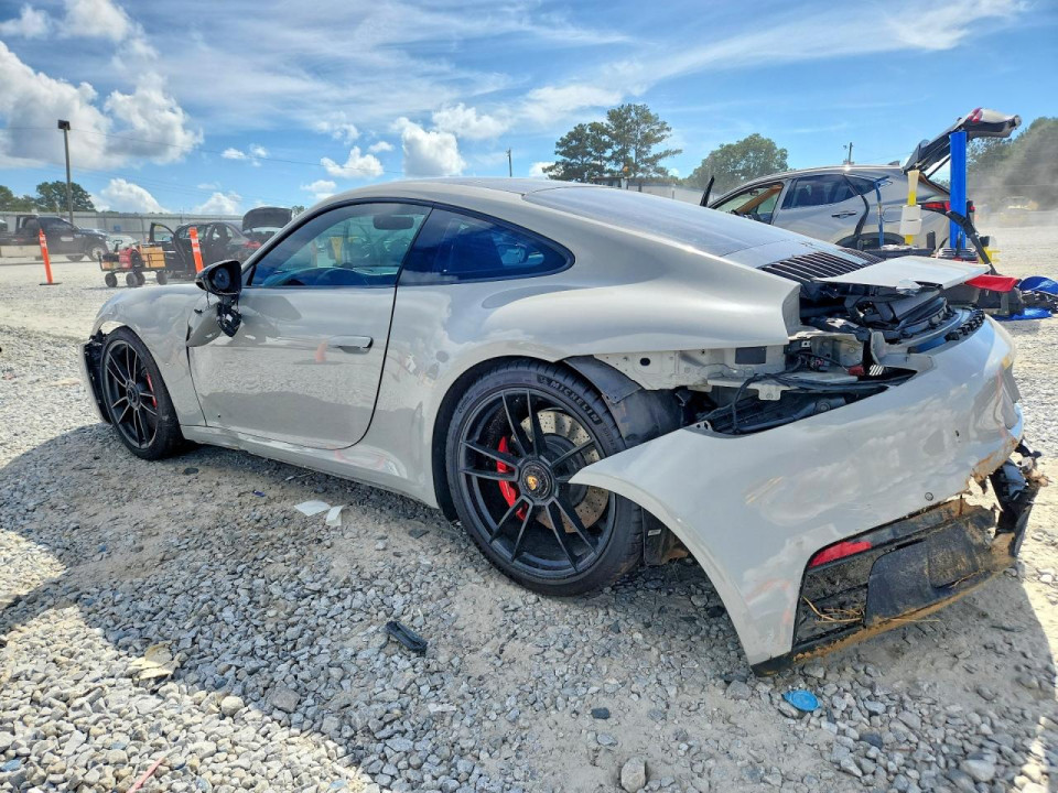 Porsche 911 2022 — Copart