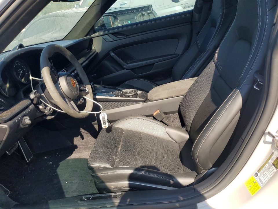 Porsche 911 2022 — Copart