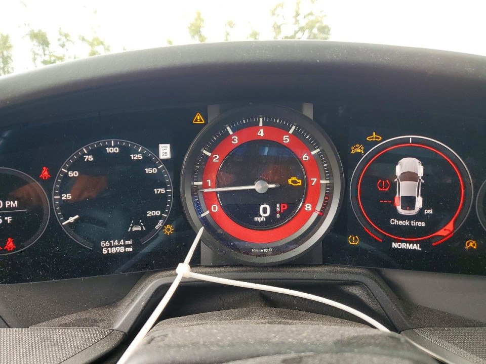 Porsche 911 2020 — Copart