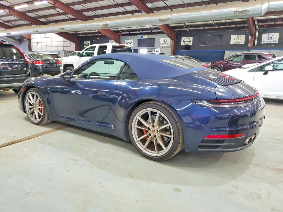 Porsche 911 2021 — Copart