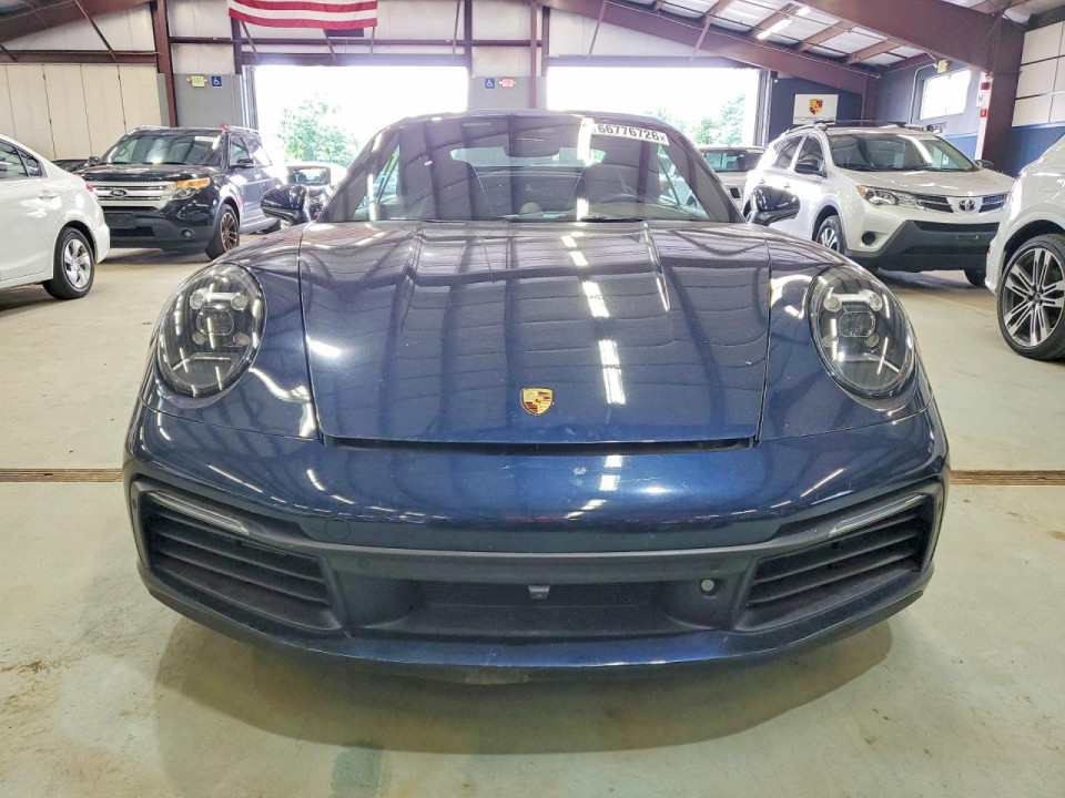 Porsche 911 2021 — Copart