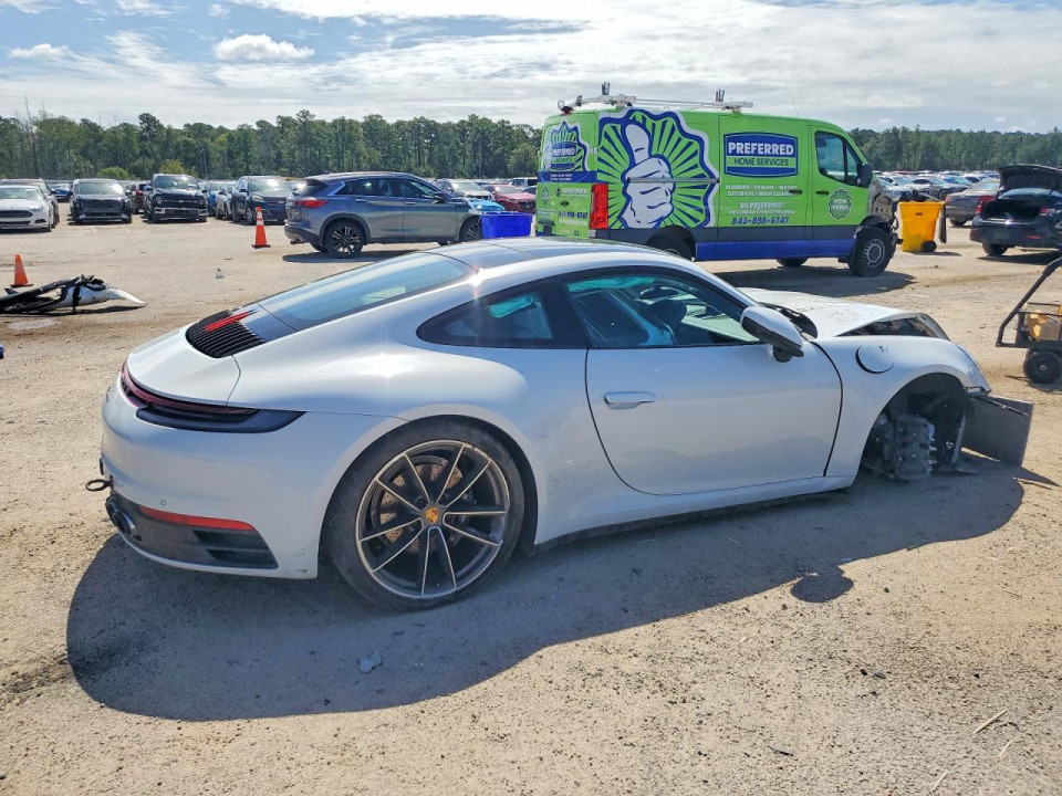 Porsche 911 2021 — Copart