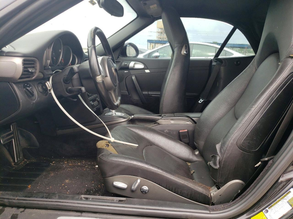 Porsche 911 2010 — Copart