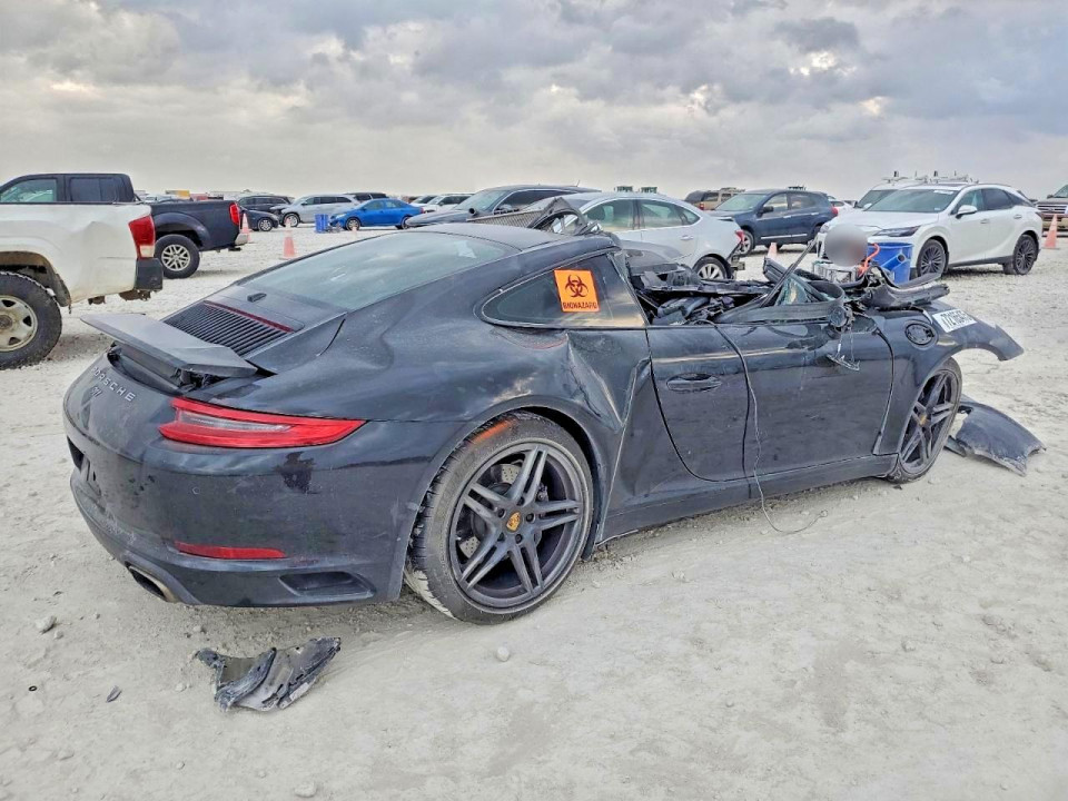 Porsche 911 2018 — Copart