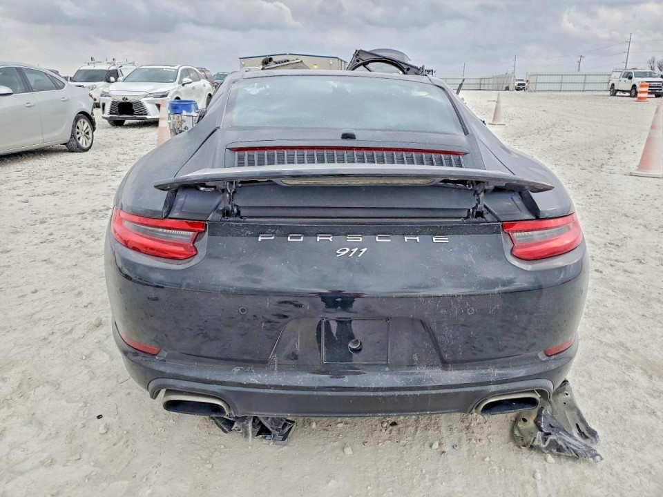 Porsche 911 2018 — Copart