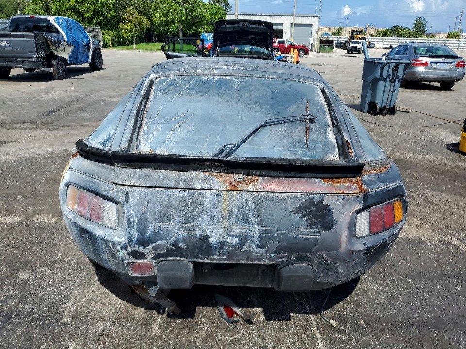 Porsche 928 1983 — Copart