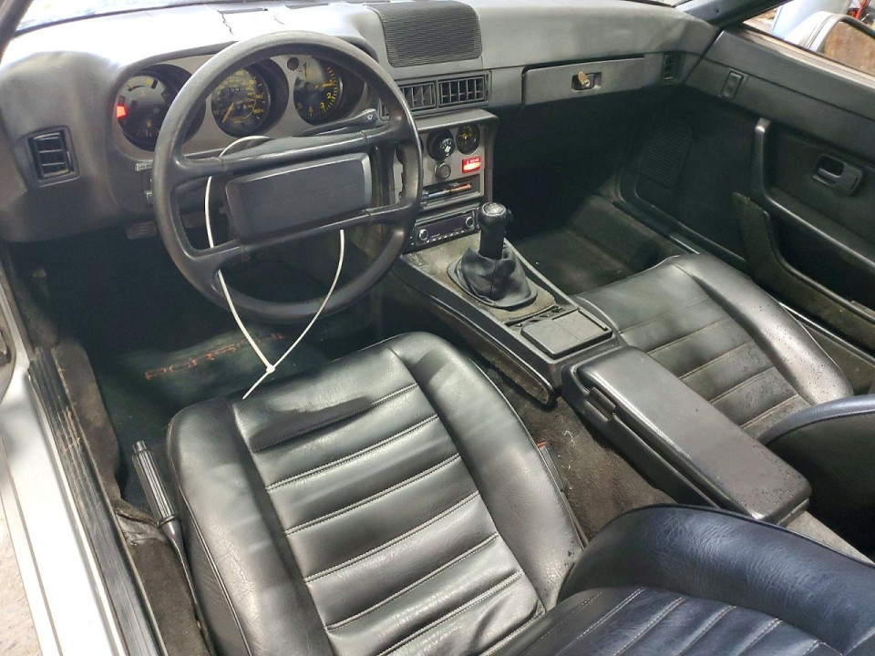 Porsche 944 1983 — Copart