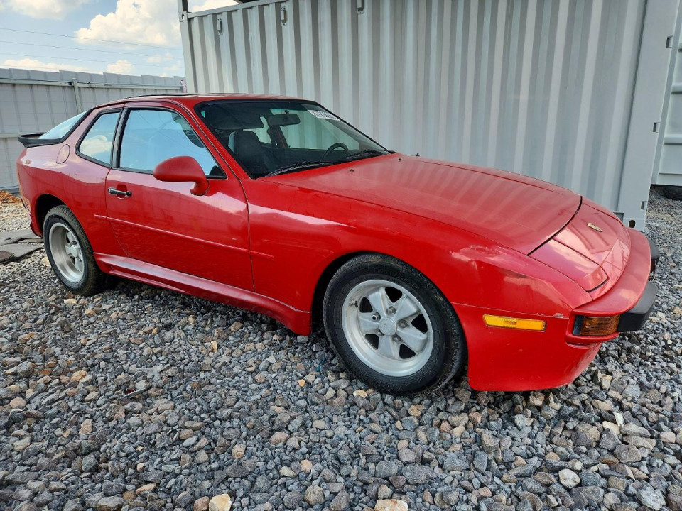 Porsche 944 1984 — Copart
