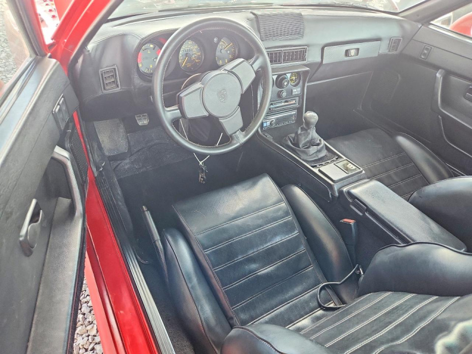 Porsche 944 1984 — Copart