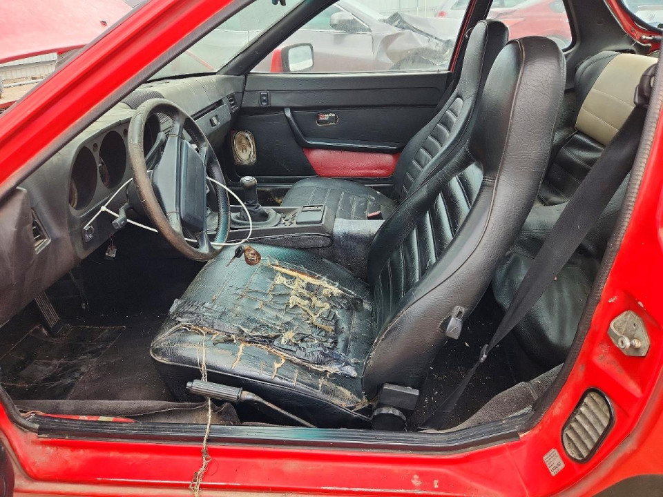 Porsche 944 1983 — Copart