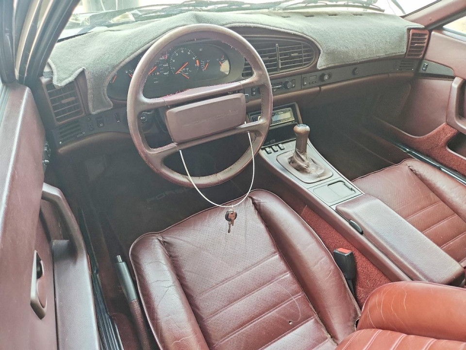 Porsche 944 1986 — Copart