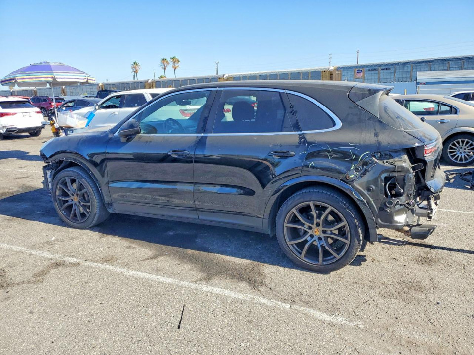 Porsche CAYENNE BASE/PLATINUM EDITION 2023 — Copart