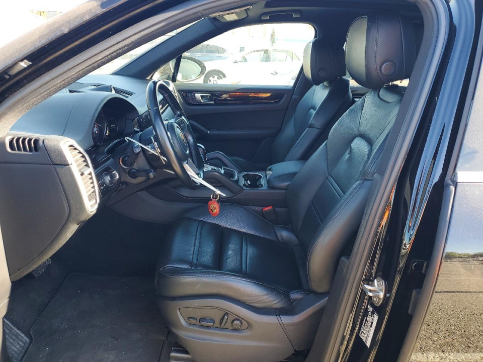 Porsche CAYENNE BASE/PLATINUM EDITION 2023 — Copart