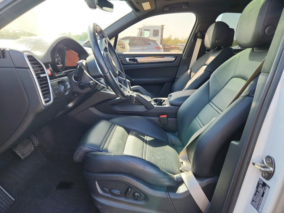 Porsche CAYENNE BASE 2023 — Copart