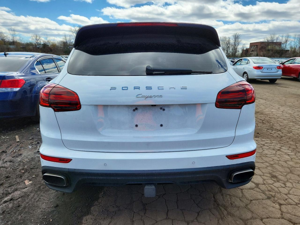 Porsche CAYENNE 2017 — Copart