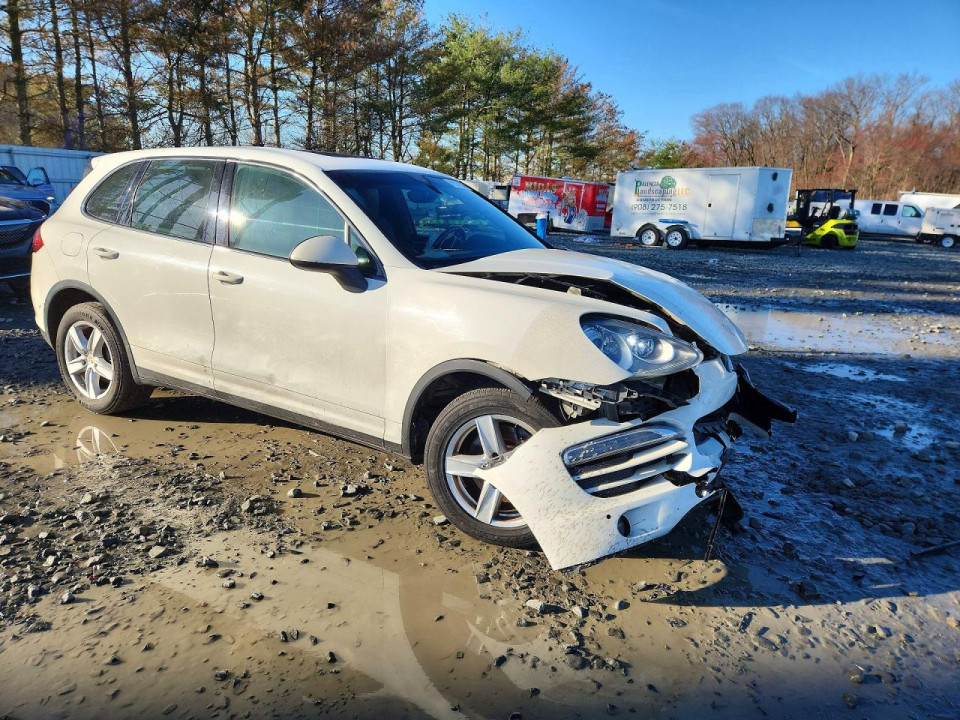 Porsche CAYENNE 2012 — Copart
