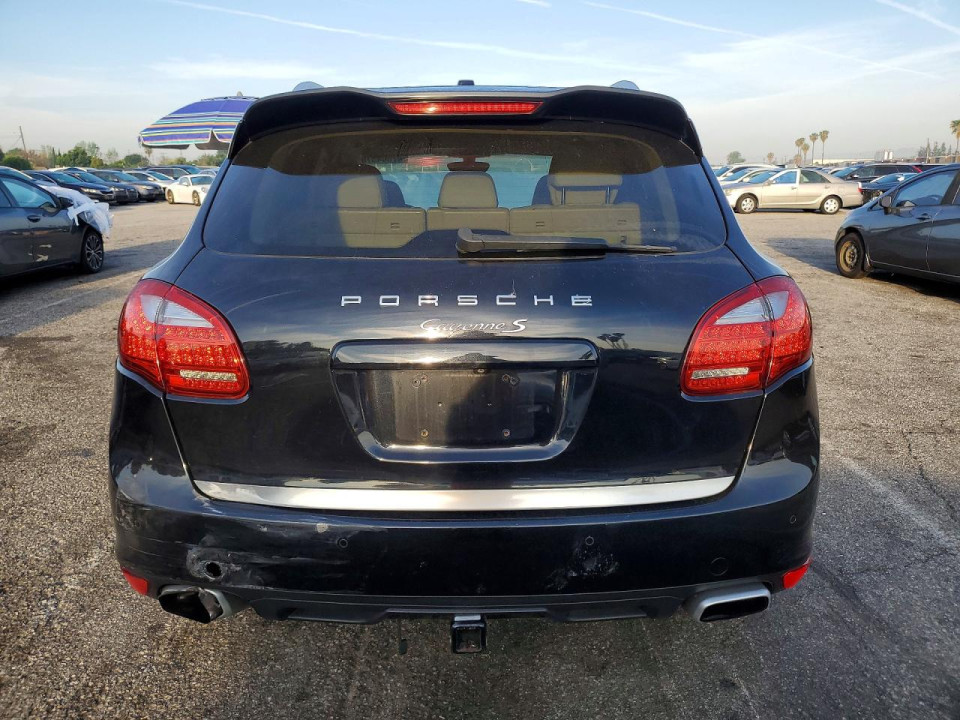 Porsche CAYENNE 2011 — Copart