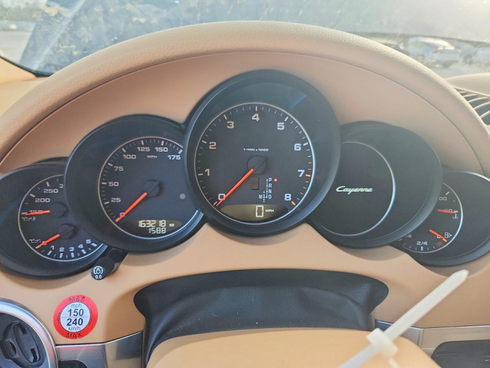 Porsche CAYENNE 2016 — Copart
