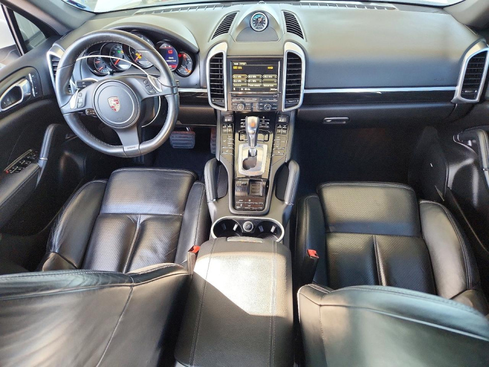 Porsche CAYENNE 2012 — Copart