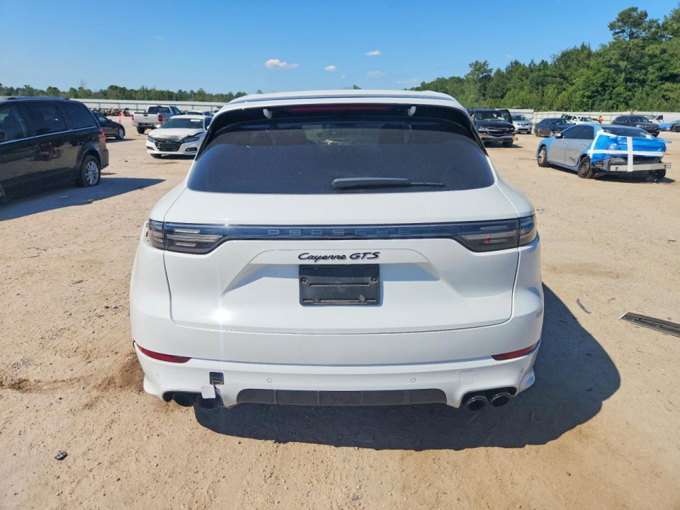 Porsche CAYENNE 2022 — Copart