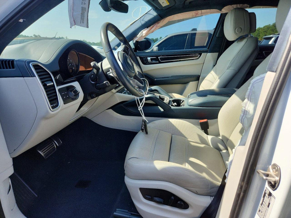 Porsche CAYENNE 2022 — Copart