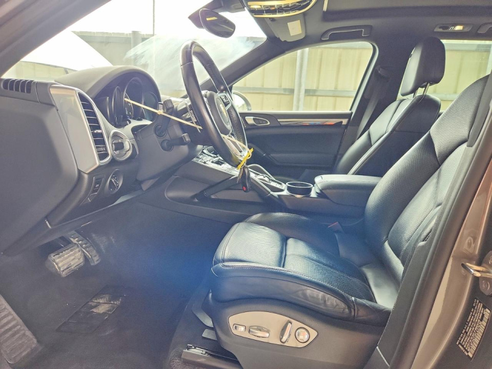 Porsche CAYENNE 2015 — Copart