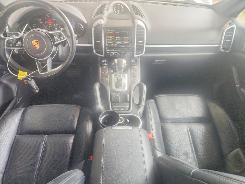 Porsche CAYENNE 2015 — Copart