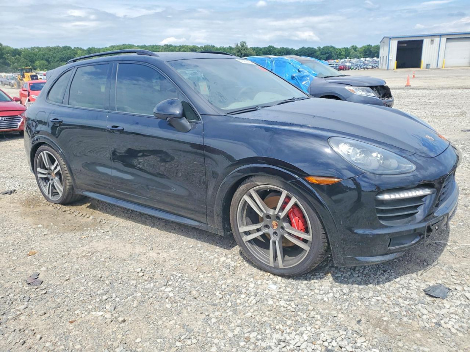 Porsche CAYENNE 2013 — Copart