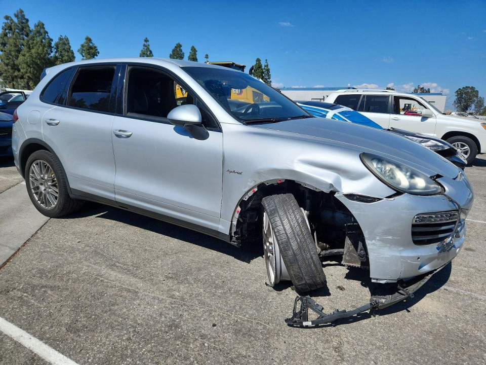 Porsche CAYENNE 2012 — Copart