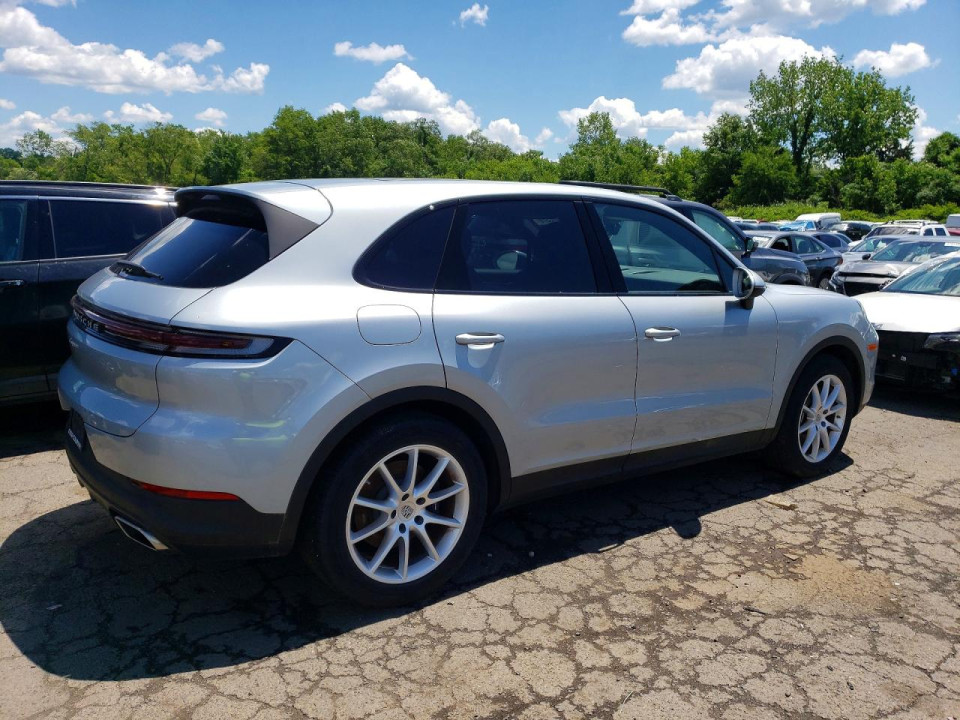 Porsche CAYENNE 2024 — Copart