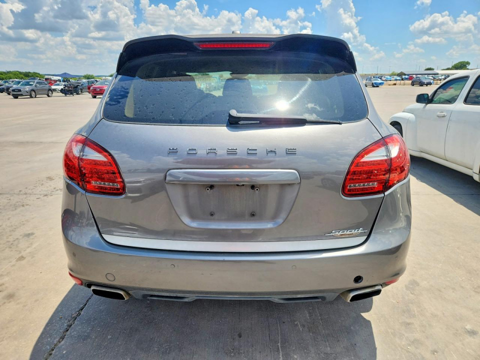 Porsche CAYENNE 2011 — Copart