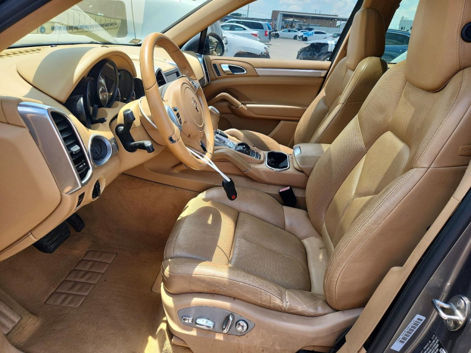 Porsche CAYENNE 2011 — Copart