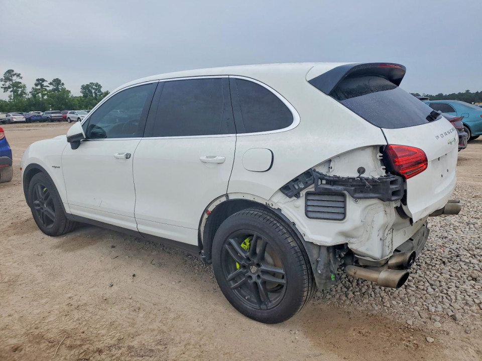 Porsche CAYENNE 2016 — Copart