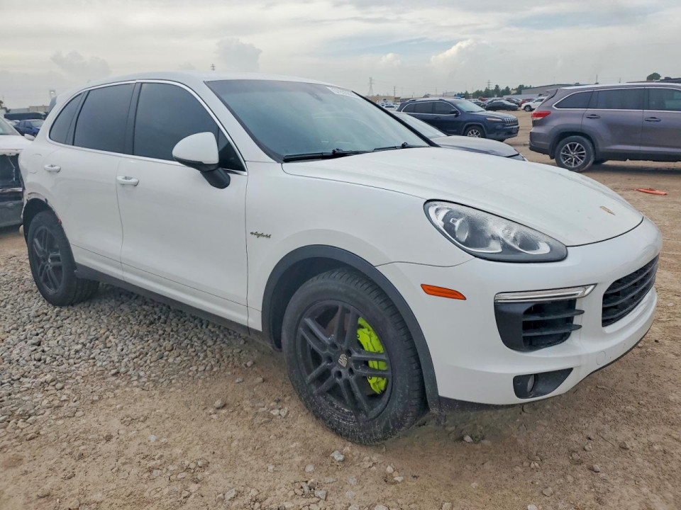 Porsche CAYENNE 2016 — Copart