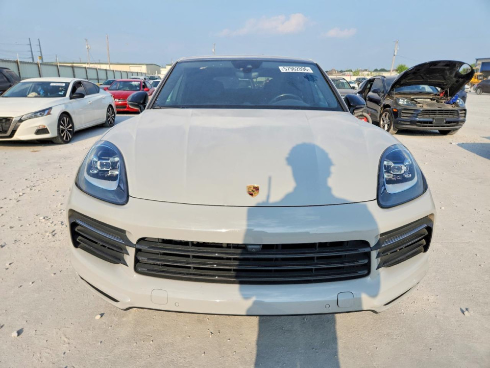 Porsche CAYENNE 2022 — Copart