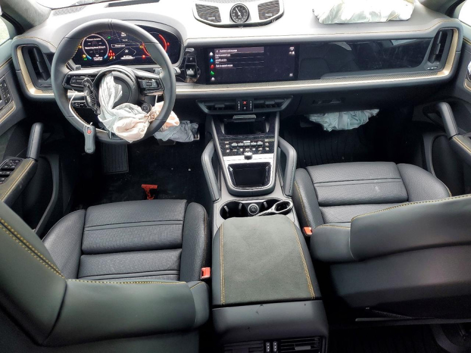 Porsche CAYENNE 2026 — Copart