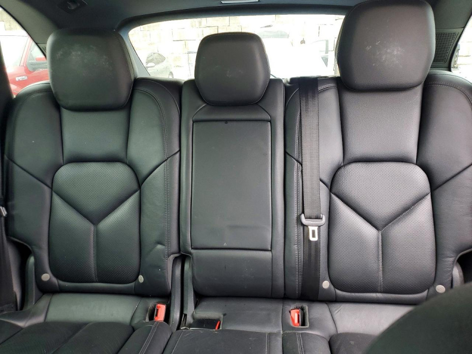 Porsche CAYENNE 2016 — Copart