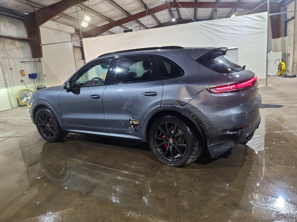 Porsche CAYENNE 2026 — Copart
