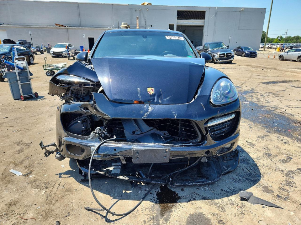 Porsche CAYENNE 2013 — Copart