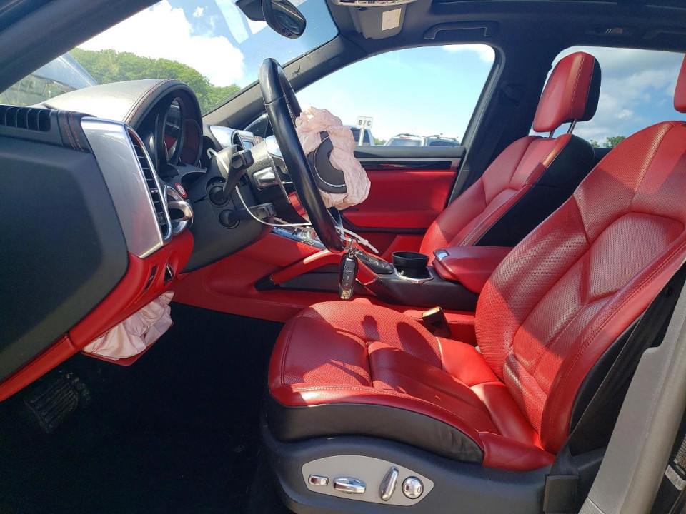 Porsche CAYENNE 2018 — Copart