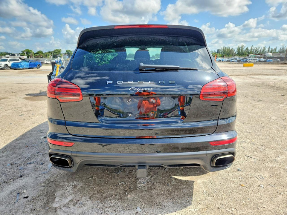 Porsche CAYENNE 2018 — Copart