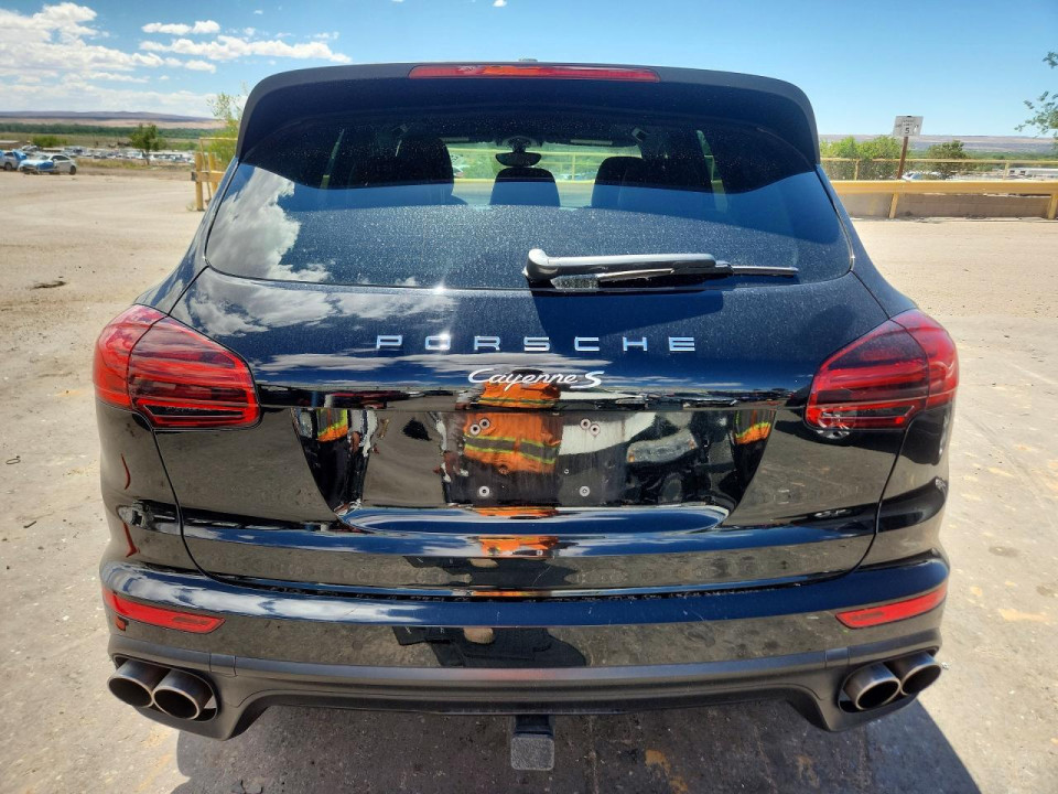Porsche CAYENNE 2016 — Copart