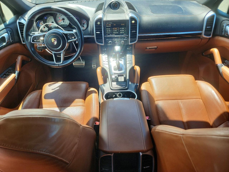 Porsche CAYENNE 2016 — Copart