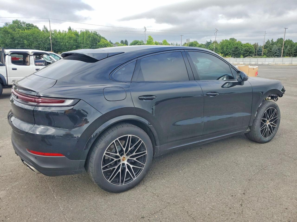 Porsche CAYENNE 2024 — Copart