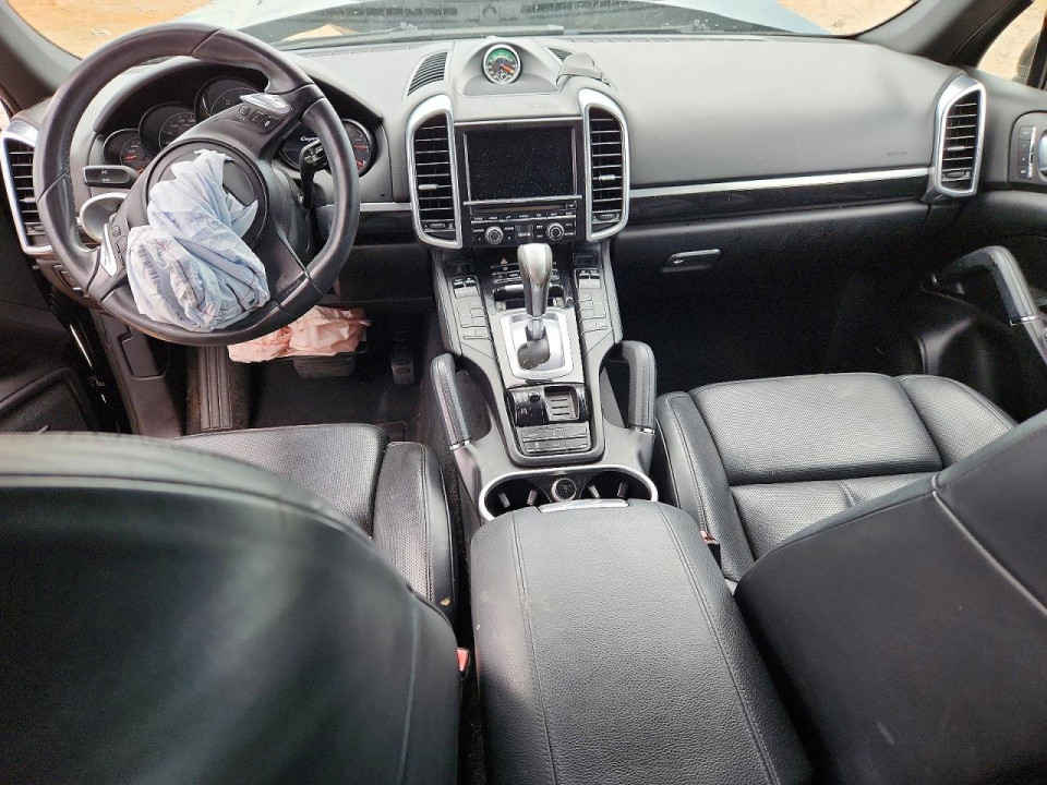 Porsche CAYENNE 2012 — Copart