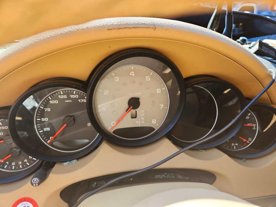 Porsche CAYENNE 2011 — Copart