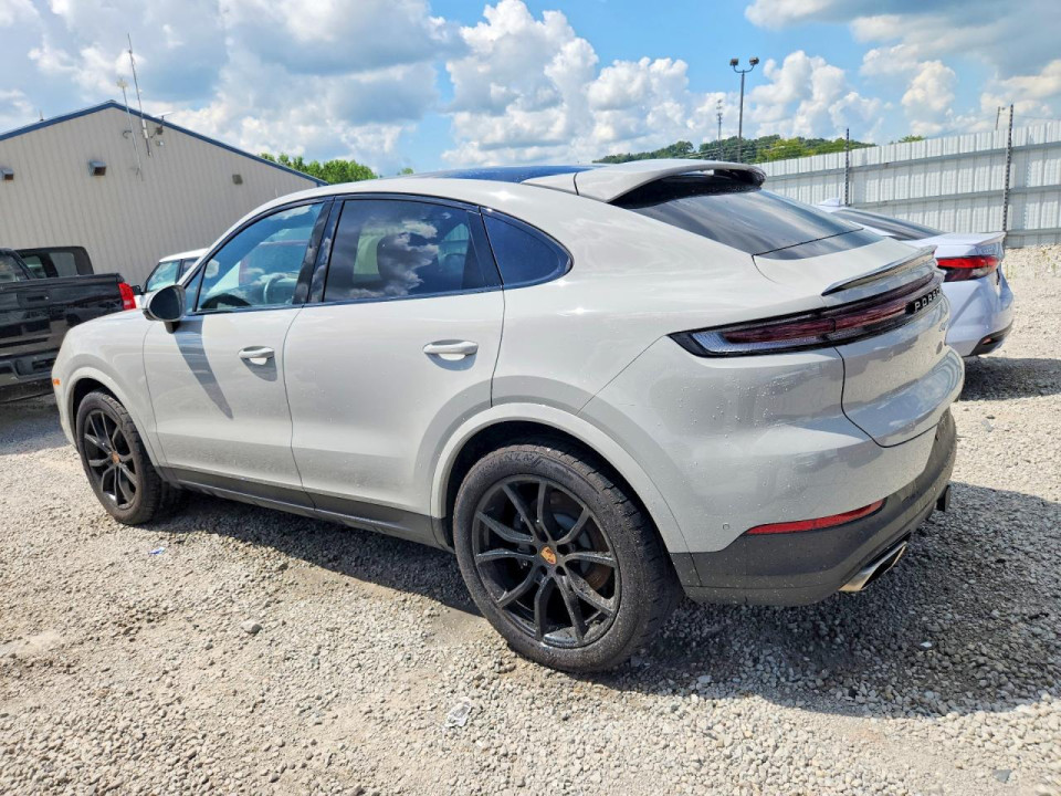 Porsche CAYENNE 2025 — Copart