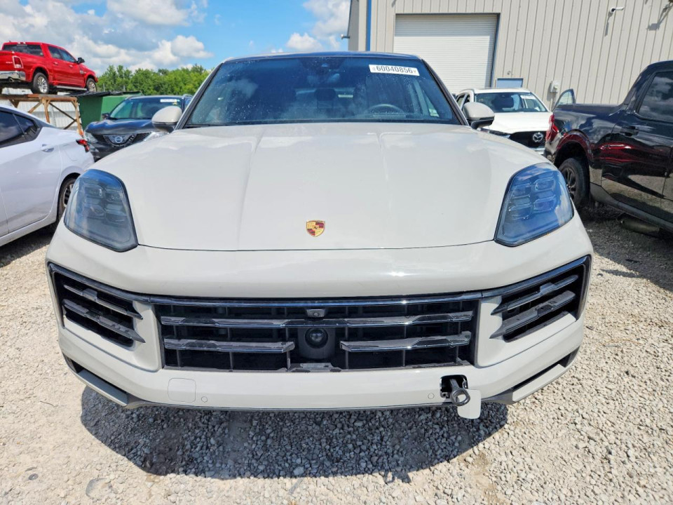 Porsche CAYENNE 2025 — Copart