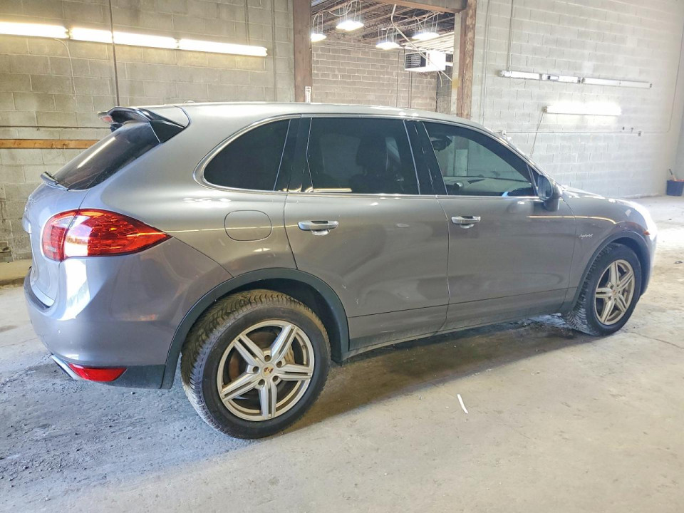 Porsche CAYENNE 2011 — Copart
